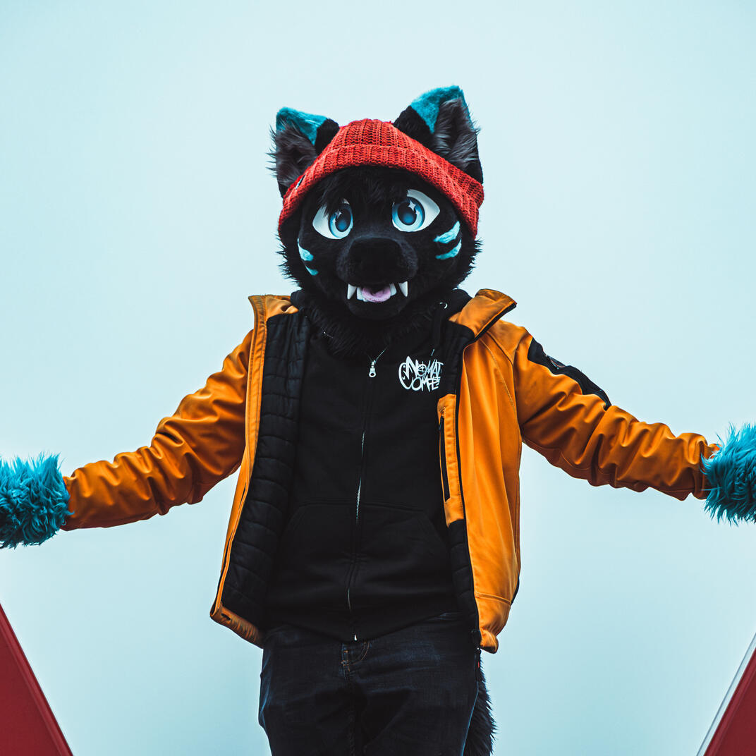 Taivas - IG @thetaivasblue